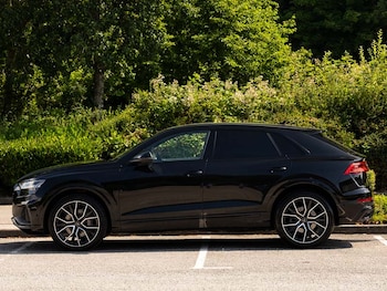 Used Audi Q8 2023 for sale - 79139026: Photo
