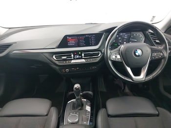 Used BMW 2 Series 2021 for sale - 78664575: Photo