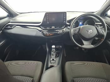 Used Toyota C-HR 2023 for sale - 79844370: Photo
