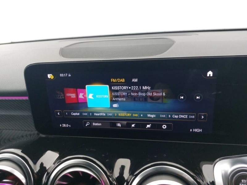 Used Mercedes-Benz GLB 2022 for sale - 77682572: Photo 11