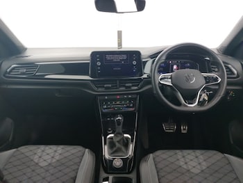 Used Volkswagen T-Roc 2022 for sale - 78694953: Photo