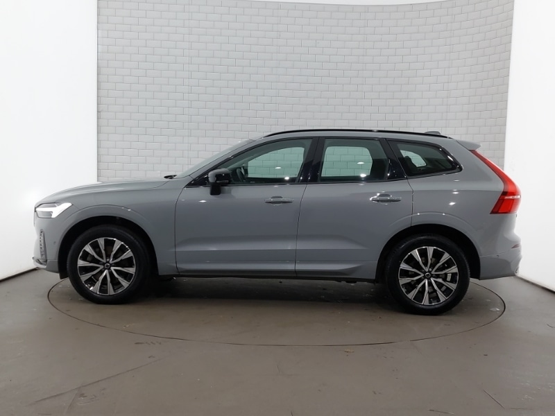Used Volvo XC60 2023 for sale - 77008718: Photo 4