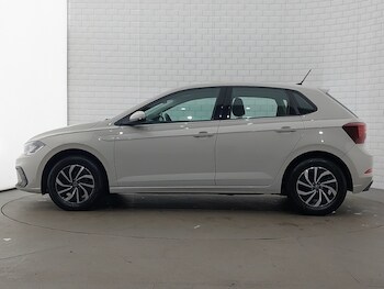 Used Volkswagen Polo 2023 for sale - 77090344: Photo
