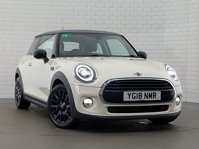 Used MINI Hatch 2018 for sale - 76354736: Photo 1