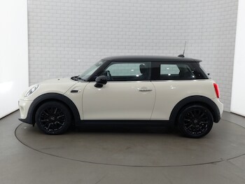 Used MINI Hatch 2018 for sale - 76354736: Photo