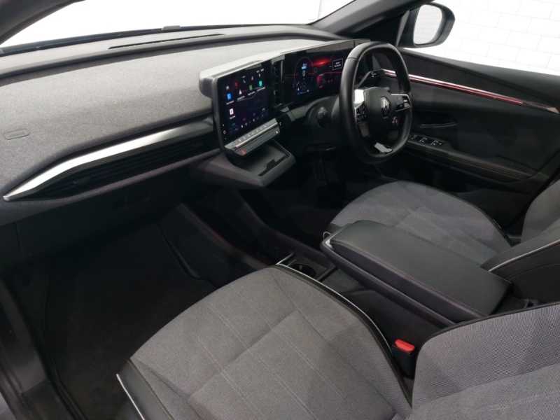 Used Renault Megane E Tech 2024 for sale - 76478827: Photo 5
