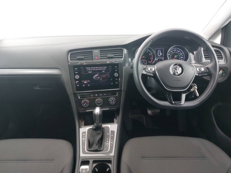 Used Volkswagen Golf 2019 for sale - 76583584: Photo 2