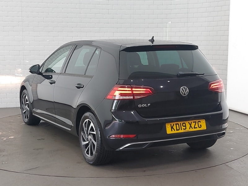 Used Volkswagen Golf 2019 for sale - 76583584: Photo 3