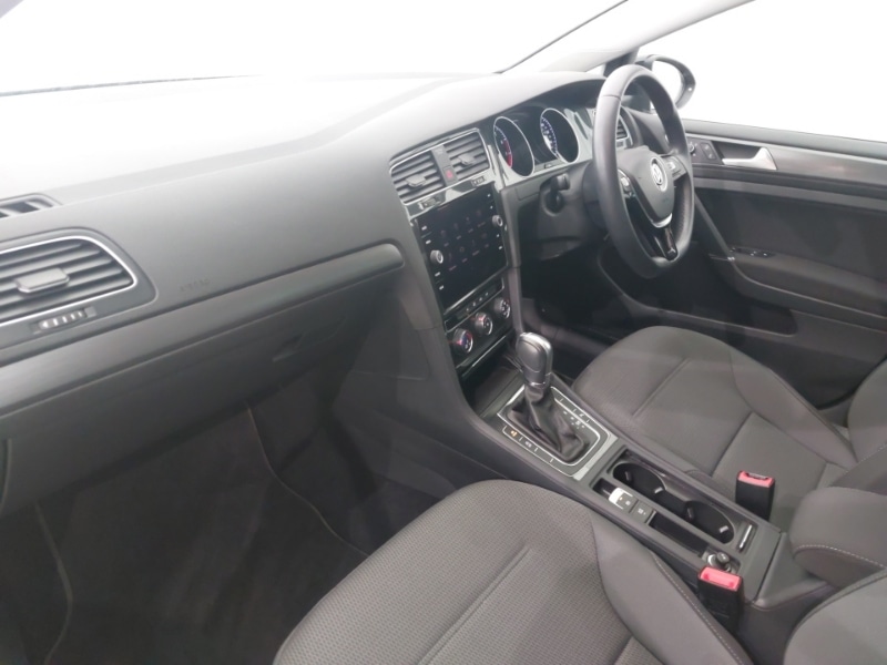 Used Volkswagen Golf 2019 for sale - 76583584: Photo 5