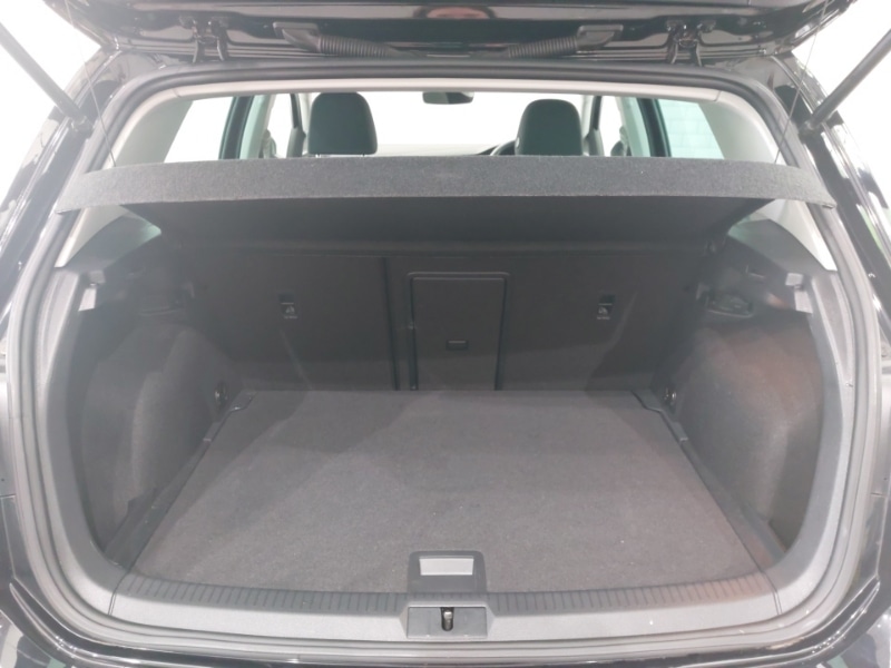 Used Volkswagen Golf 2019 for sale - 76583584: Photo 8