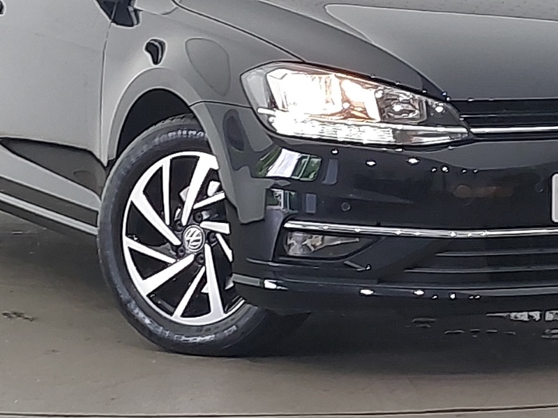 Used Volkswagen Golf 2019 for sale - 76583584: Photo 9