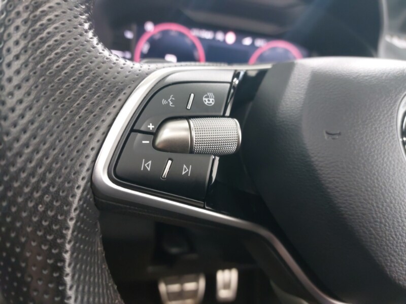 Used Skoda Karoq 2024 for sale - 77544253: Photo 14