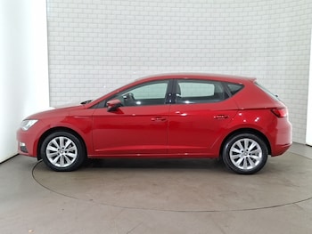 Used SEAT Leon 2019 for sale - 79339384: Photo