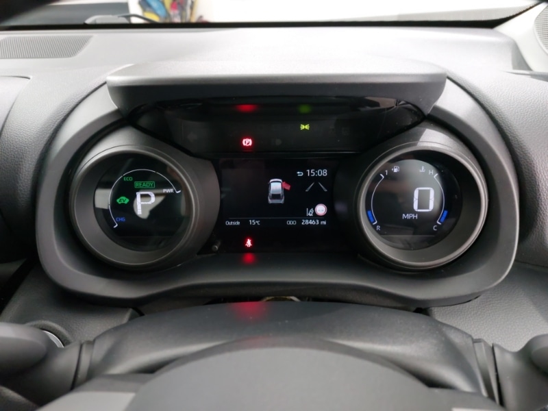 Used Toyota Yaris Cross 2022 for sale - 76643977: Photo 14