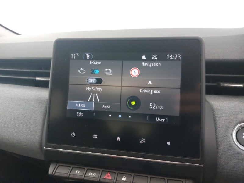 Used Renault Clio 2025 for sale - 77623702: Photo 10