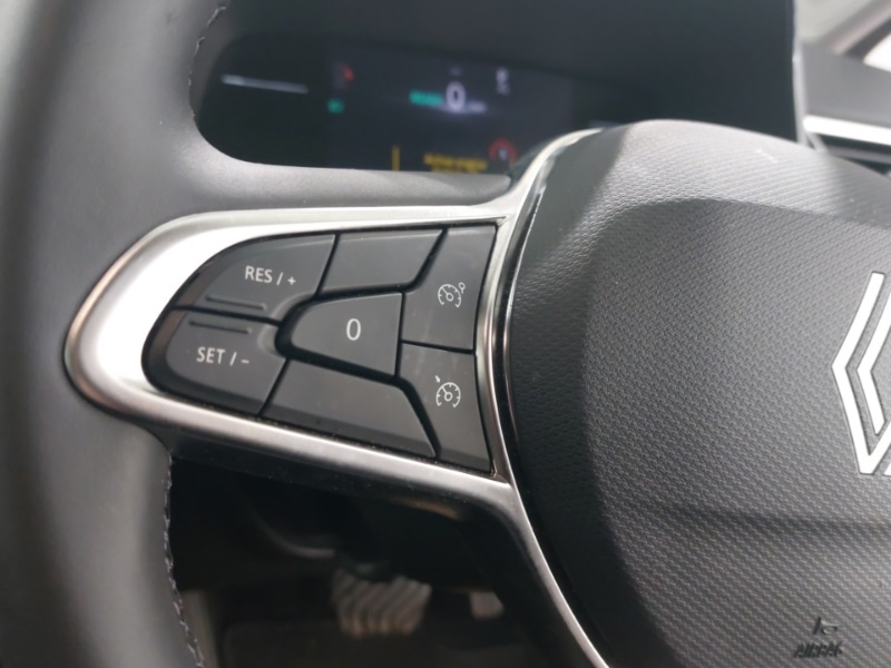 Used Renault Clio 2025 for sale - 77623702: Photo 13