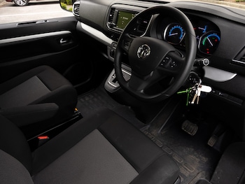 Used Vauxhall Vivaro Life 2023 for sale - 79425286: Photo