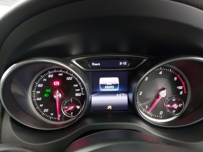 Used Mercedes-Benz GLA 2018 for sale - 77716869: Photo 12