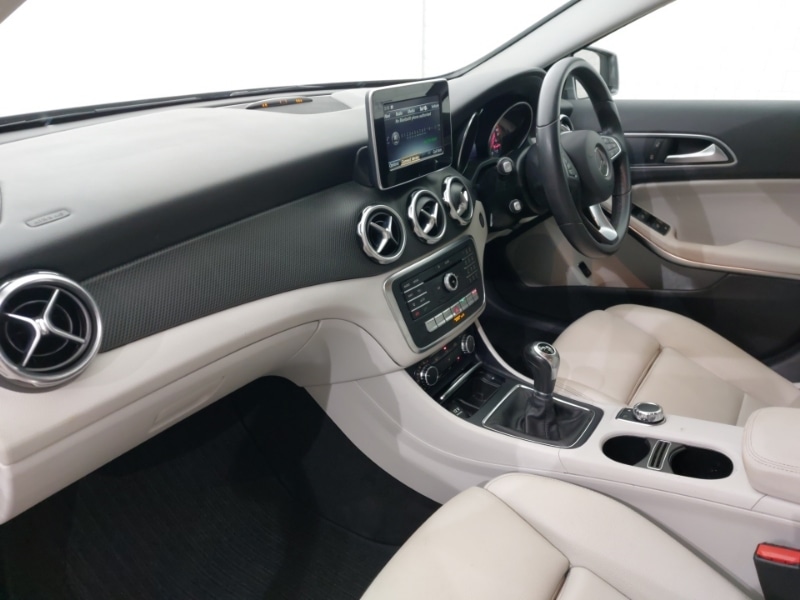 Used Mercedes-Benz GLA 2018 for sale - 77716869: Photo 5