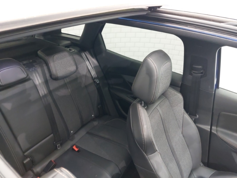 Used Peugeot 3008 2018 for sale - 77948188: Photo 12