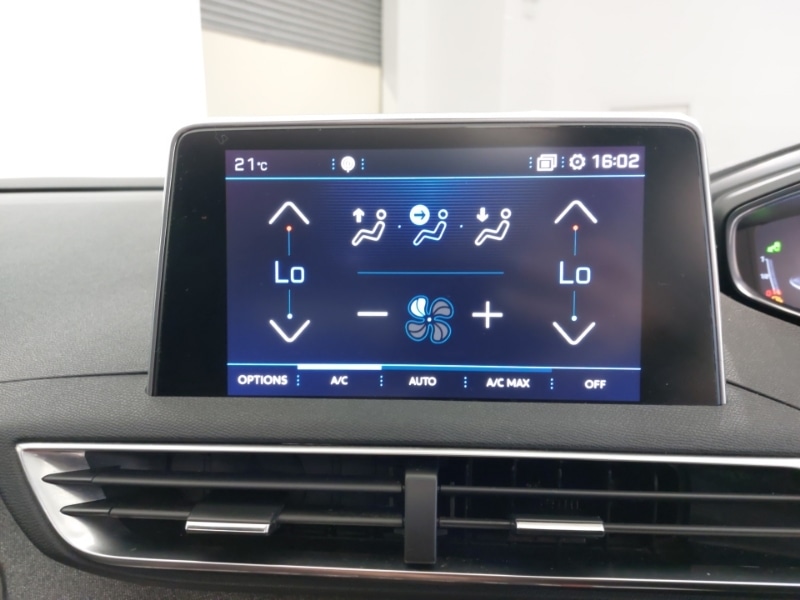 Used Peugeot 3008 2018 for sale - 77948188: Photo 18