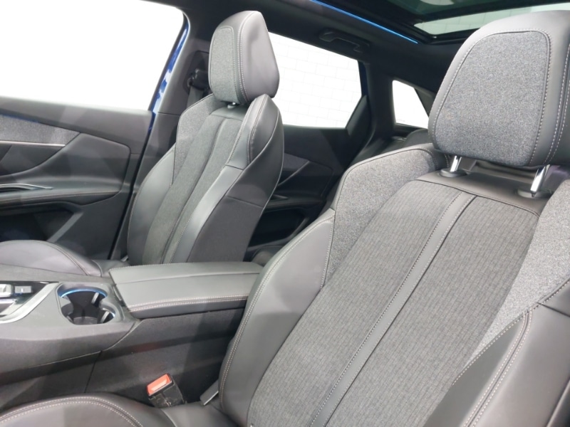 Used Peugeot 3008 2018 for sale - 77948188: Photo 5