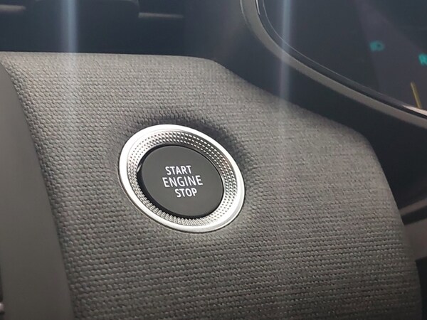 Used Renault Clio 2024 for sale - 76208394: Photo 17