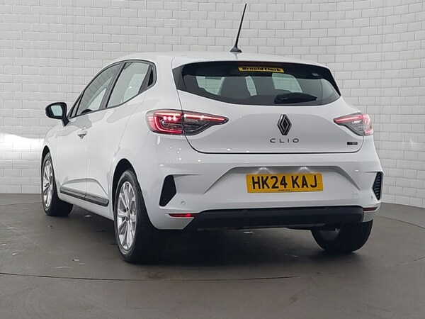 Used Renault Clio 2024 for sale - 76208394: Photo 3