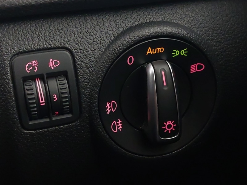 Used Volkswagen Tiguan 2015 for sale - 76484143: Photo 16