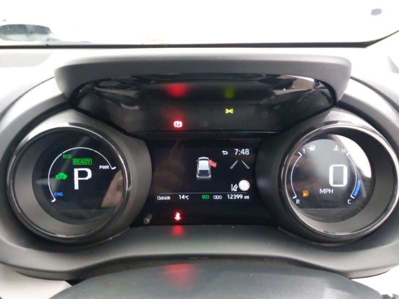 Used Toyota Yaris 2023 for sale - 77767559: Photo 12