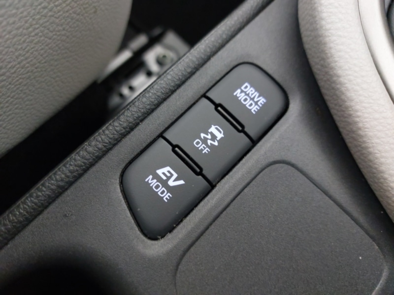 Used Toyota Yaris 2023 for sale - 77767559: Photo 19