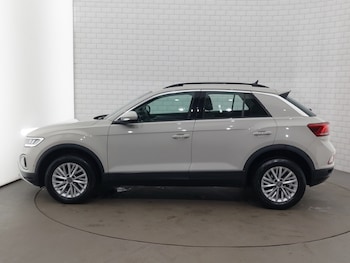Used Volkswagen T-Roc 2022 for sale - 78264065: Photo