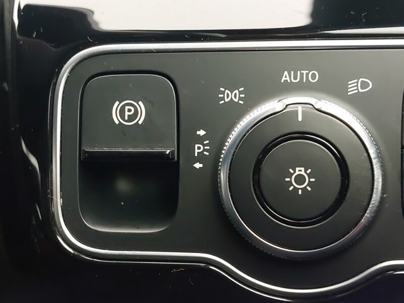 Used Mercedes-Benz A-Class 2020 for sale - 76987368: Photo 13