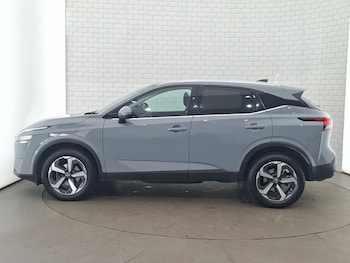 Used Nissan Qashqai 2023 for sale - 79171241: Photo