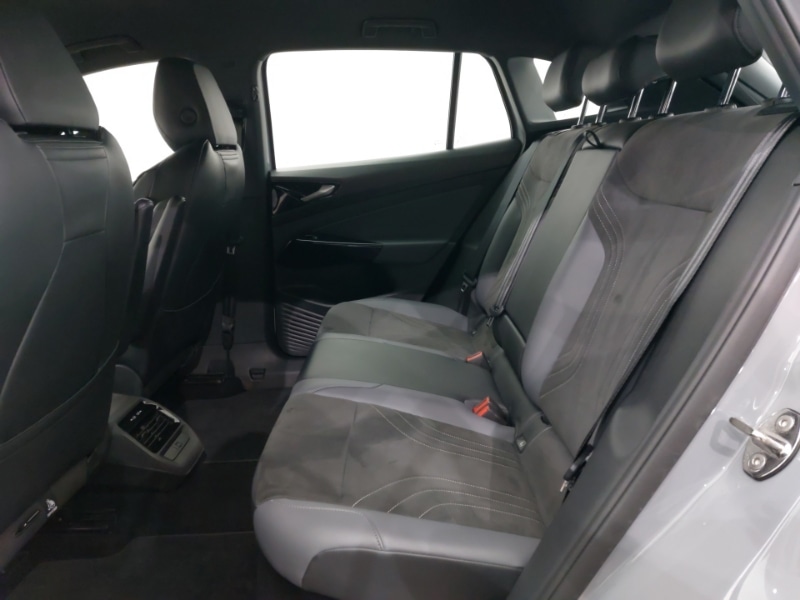 Used Volkswagen ID.4 2022 for sale - 77448925: Photo 6