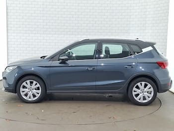 Used SEAT Arona 2025 for sale - 79763106: Photo