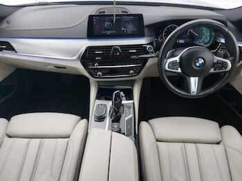 Used BMW 5 Series 2019 for sale - 76418976: Photo
