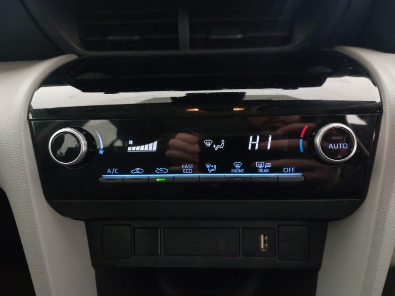 Used Toyota Yaris Cross 2022 for sale - 77034901: Photo 17