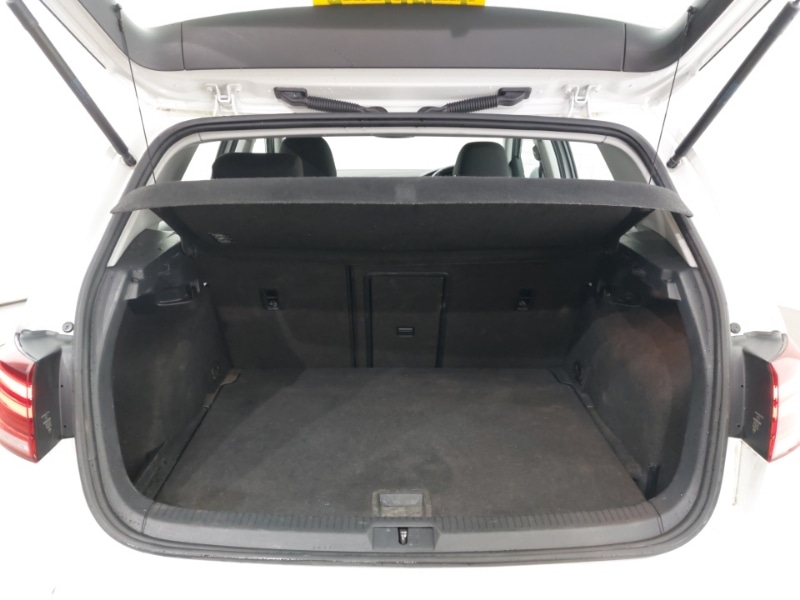 Used Volkswagen Golf 2018 for sale - 77466919: Photo 8