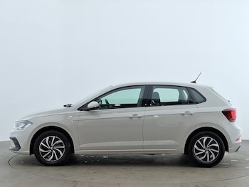 Used Volkswagen Polo 2023 for sale - 76967292: Photo