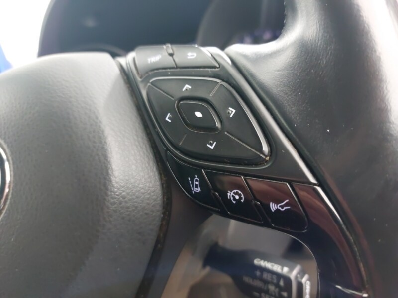 Used Toyota C-HR 2018 for sale - 77078501: Photo 12