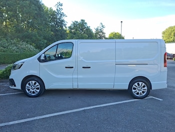 Used Renault Trafic 2024 for sale - 79525781: Photo