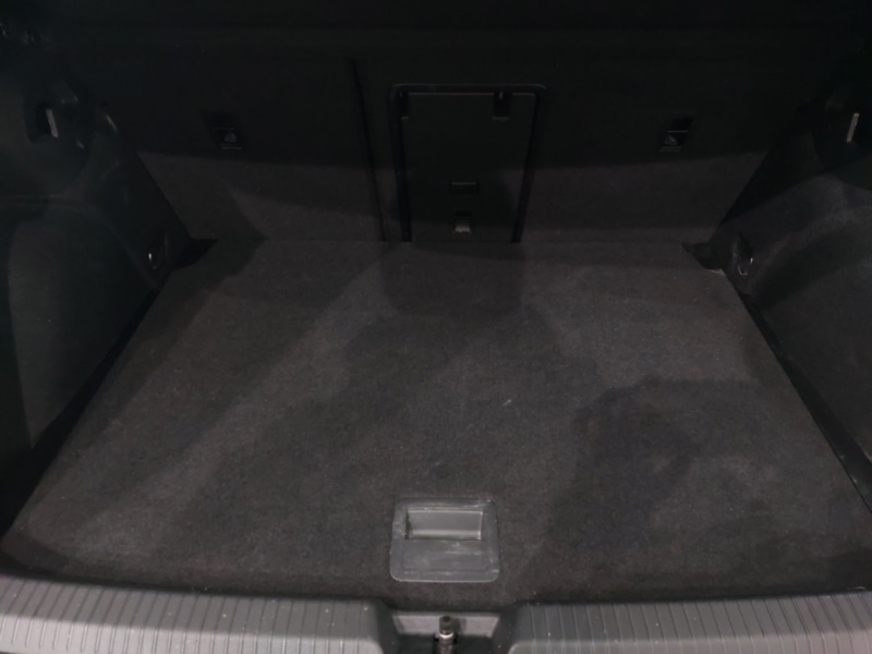 Used Volkswagen Golf 2024 for sale - 77373424: Photo 8