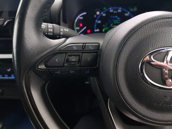 Used Toyota Yaris Cross 2022 for sale - 76289565: Photo 14