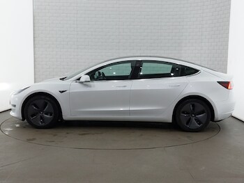 Used Tesla Model 3 2019 for sale - 77343310: Photo