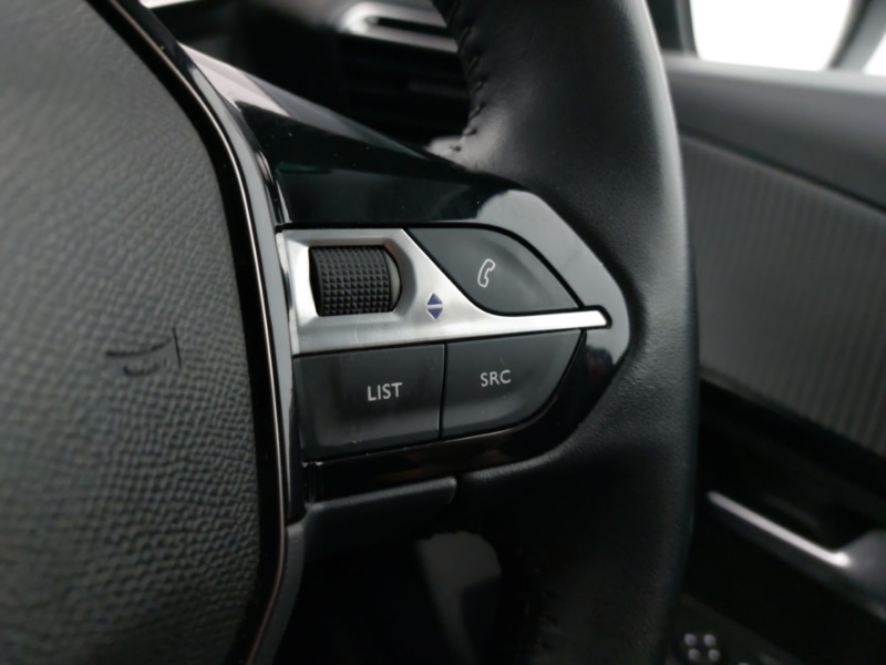 Used Peugeot 208 2020 for sale - 77992411: Photo 15