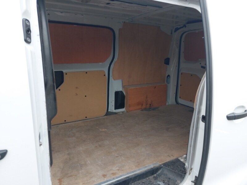 Used Vauxhall Vivaro 2024 for sale - 77933045: Photo 6