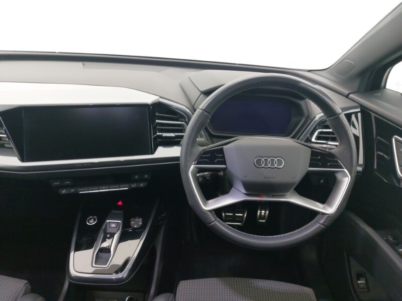 Used Audi Q4 e-tron 2023 for sale - 78093859: Photo 7