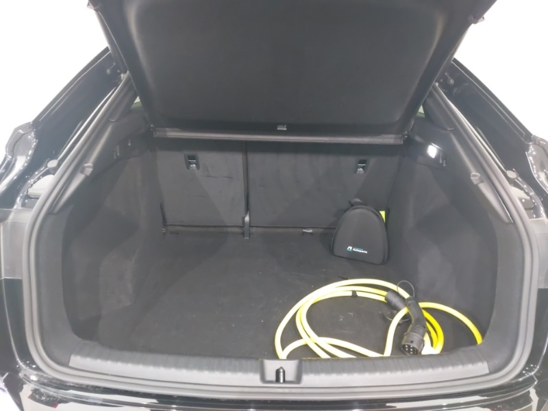 Used Audi Q4 e-tron 2023 for sale - 78093859: Photo 8