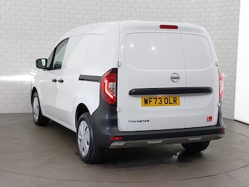 Used Nissan Other 2023 for sale - 79506003: Photo